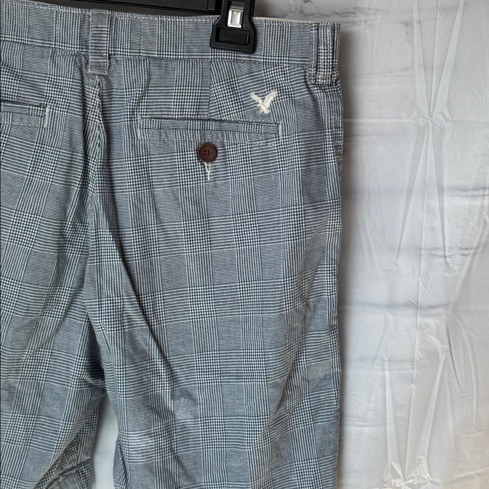 American Eagle Outfitters pair of plaid shorts 30 Waist - Picture 5 of 8